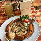 Pulkautaler Wein & Bierhaus food